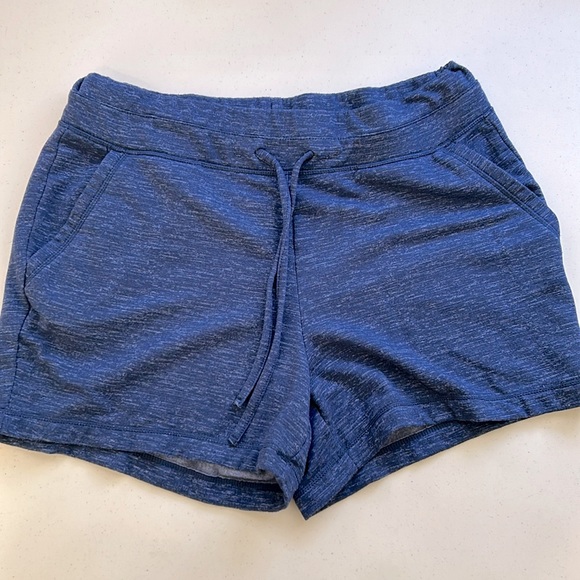 32 Degrees Shorts Women’s Activewear Shorts Size Medium - Picture 1 of 6